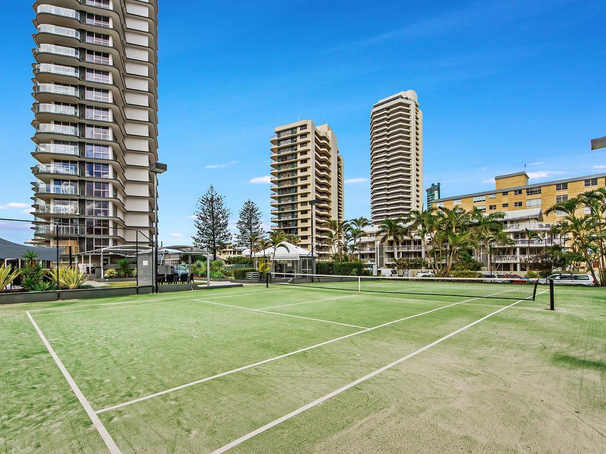 Sunbird Beach Resort Main Beach Gold Coast Extérieur photo